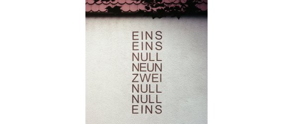 11092001 Kunstwerk Offenes Buch