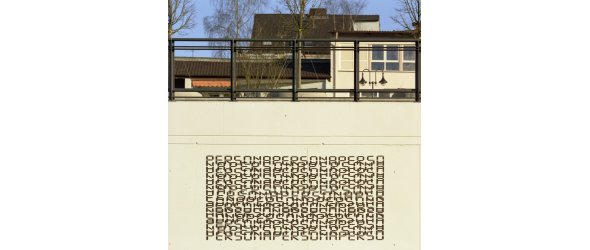 Persona Kunstwerk Offenes Buch