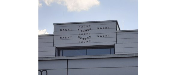 Nacht und nacht... Kunstwerk Offenes Buch